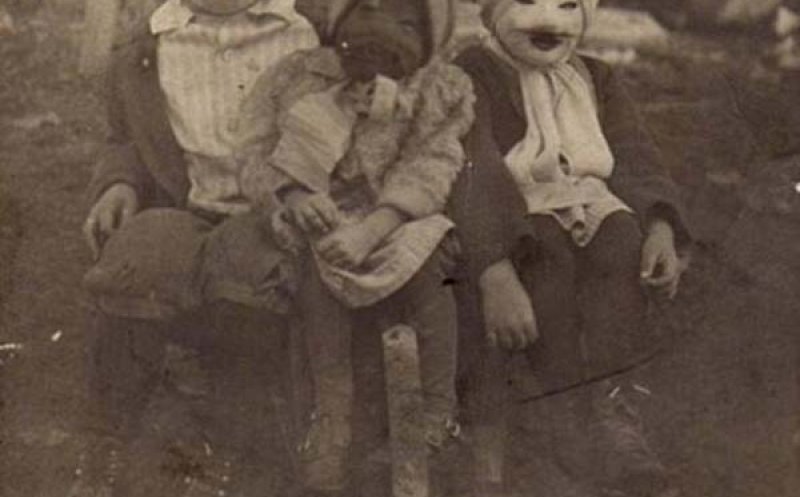 Acting Like Tourists