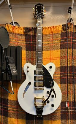 Put My Ashes In The F-Hole (of a guitar)