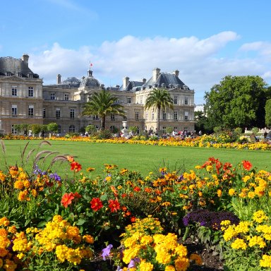 APRIL IN PARIS