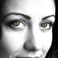 Cat__s_Eyes_by_Tenshadesofgrey