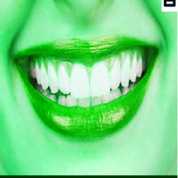 green smile front.png