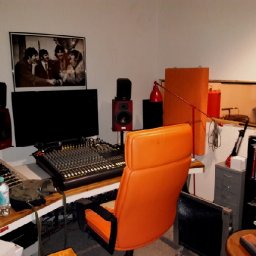 studio 3.jpg